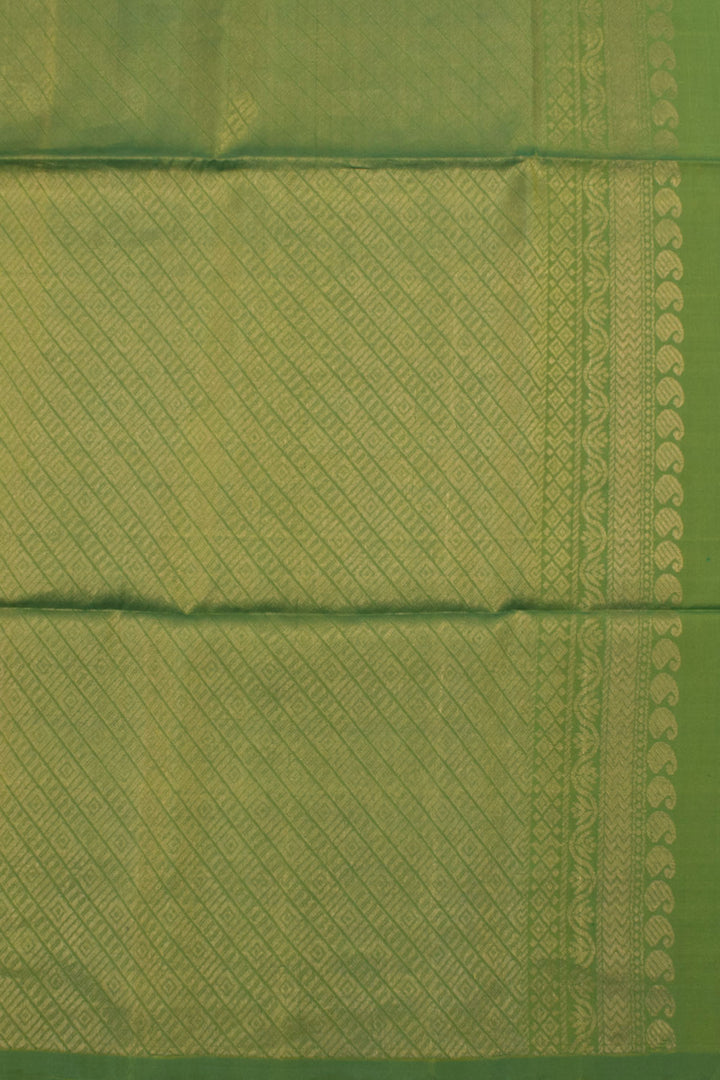 Handloom Borderless  Kanjivaram Soft Silk Saree 10058480