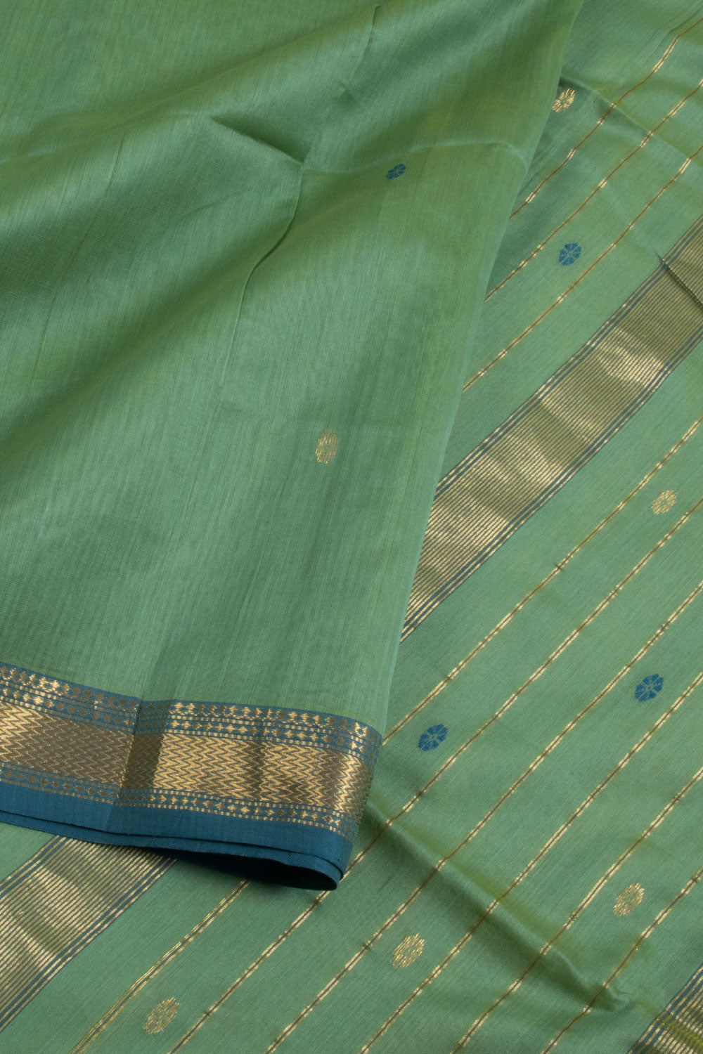 Spring Green Handloom Maheshwari Silk Cotton Saree 10060461