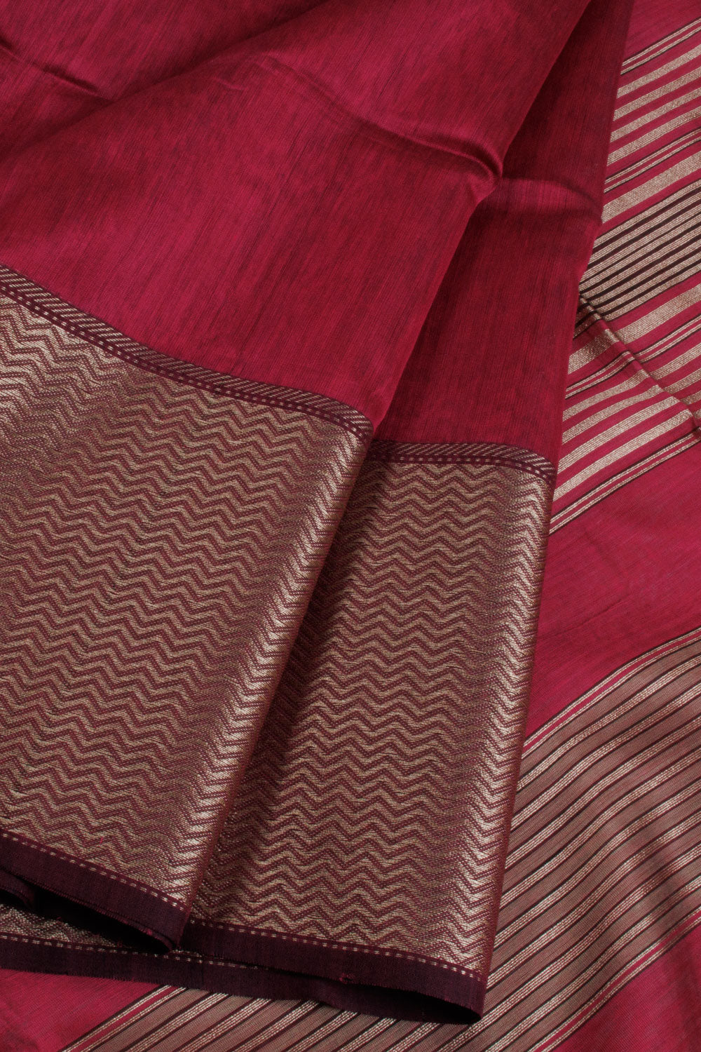 Violet Maheshwari Silk Cotton Saree with Bugdi Border and Stripes Design Pallu