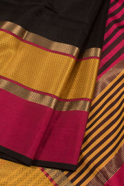 Handloom Maheshwari Silk Cotton Saree 10058824