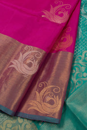 Barbie Pink Handloom Kanjivaram Soft Silk Saree 10058495