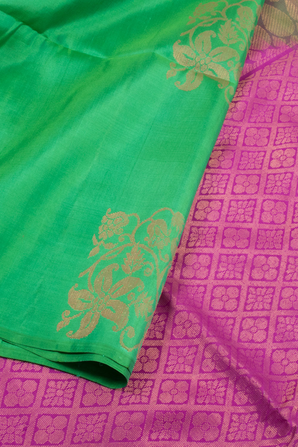 Malachite Green Kanjivaram Soft Silk Saree 10059895