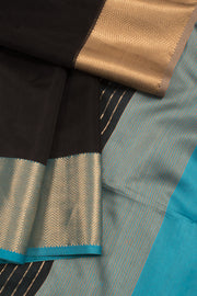 Handloom Maheshwari Silk Cotton Saree 10058820