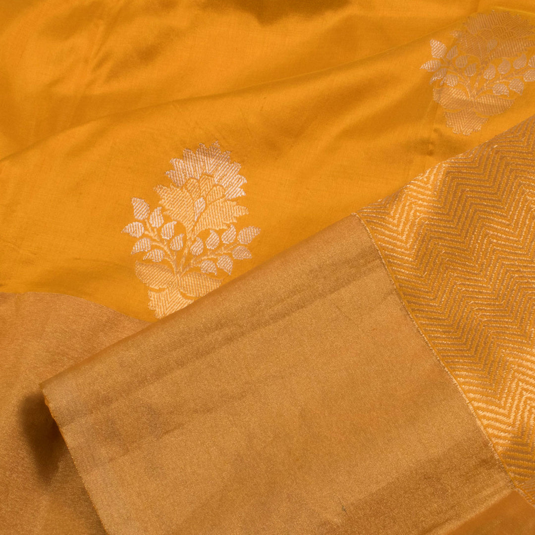 Handloom Banarasi Kadhwa Katan Silk Saree with Sona Chaandi Floral Butas and Tissue Border