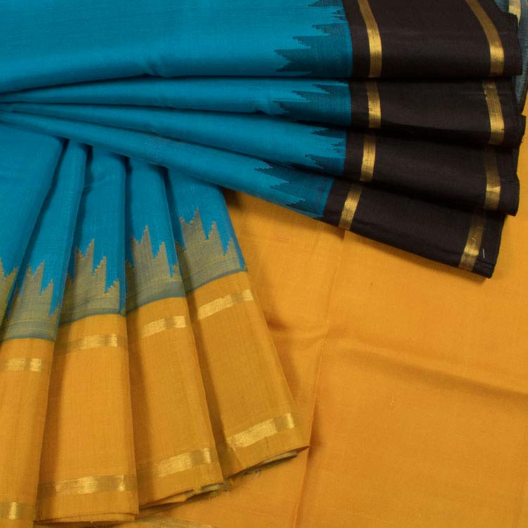 Handloom Gadwal Silk and Cotton Saree 10048038