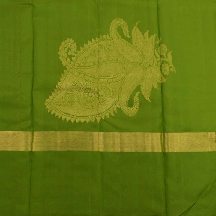 Kanjivaram Pure Zari Silk Saree 10035019