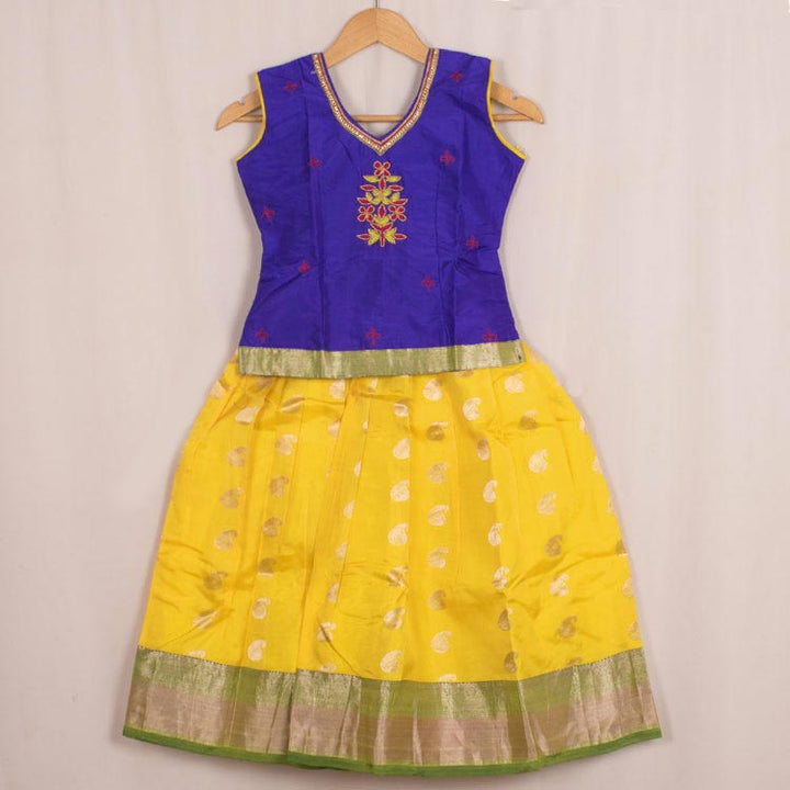 6 to 10 Yrs Size Pure Silk Kanchipuram Pattu Pavadai 10053088
