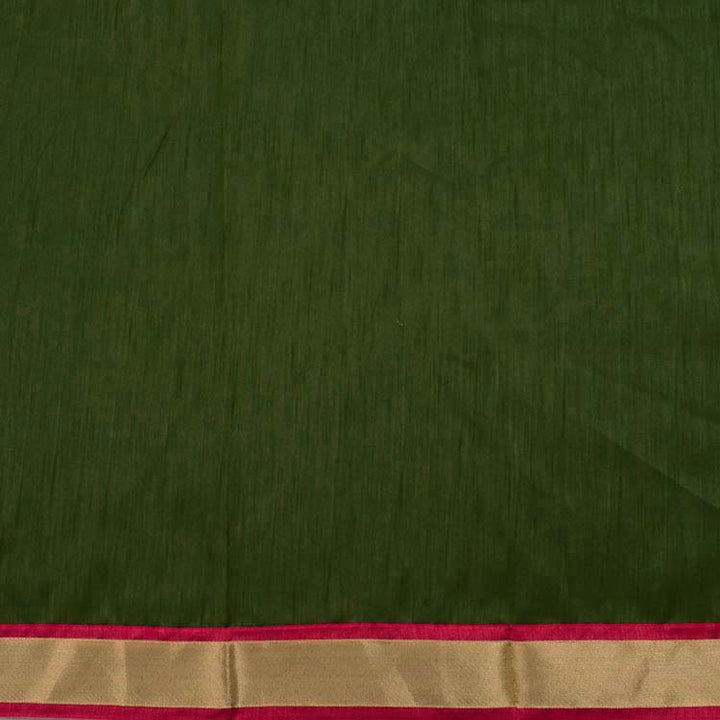 Handcrafted Silk Cotton Saree with Contrast Blouse 10039898