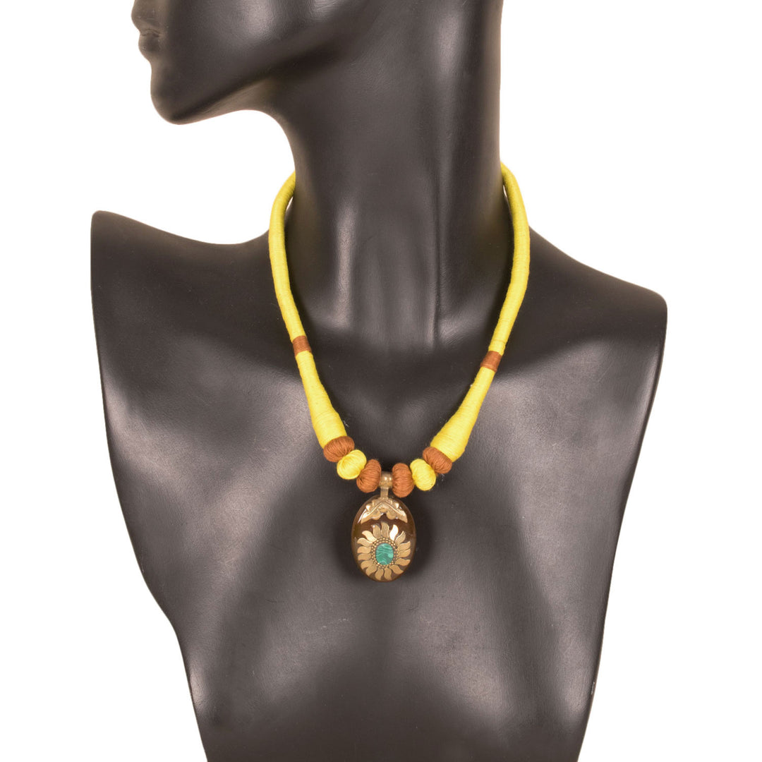 Handcrafted Necklace With Agate Pendant 10031391
