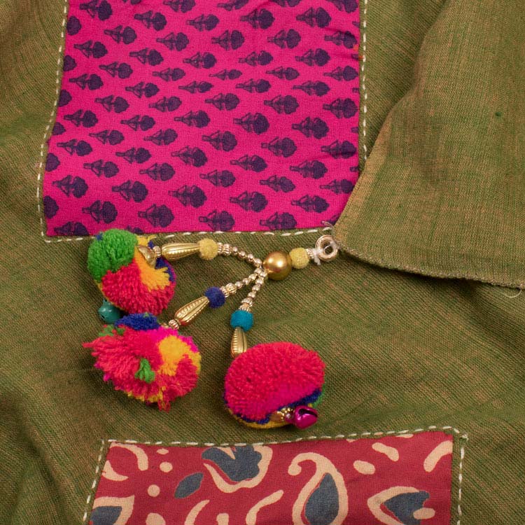 Applique Embroidered Khadi Cotton Saree 10035978