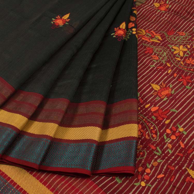 Hand Embroidered Maheshwari Silk Cotton Saree 10039960